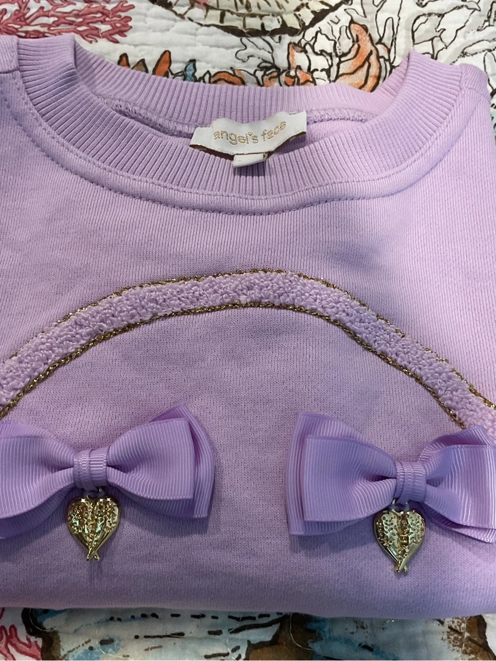 lavender purple cotton-blend sweatshirt from Angel's Face in size 6-7Y